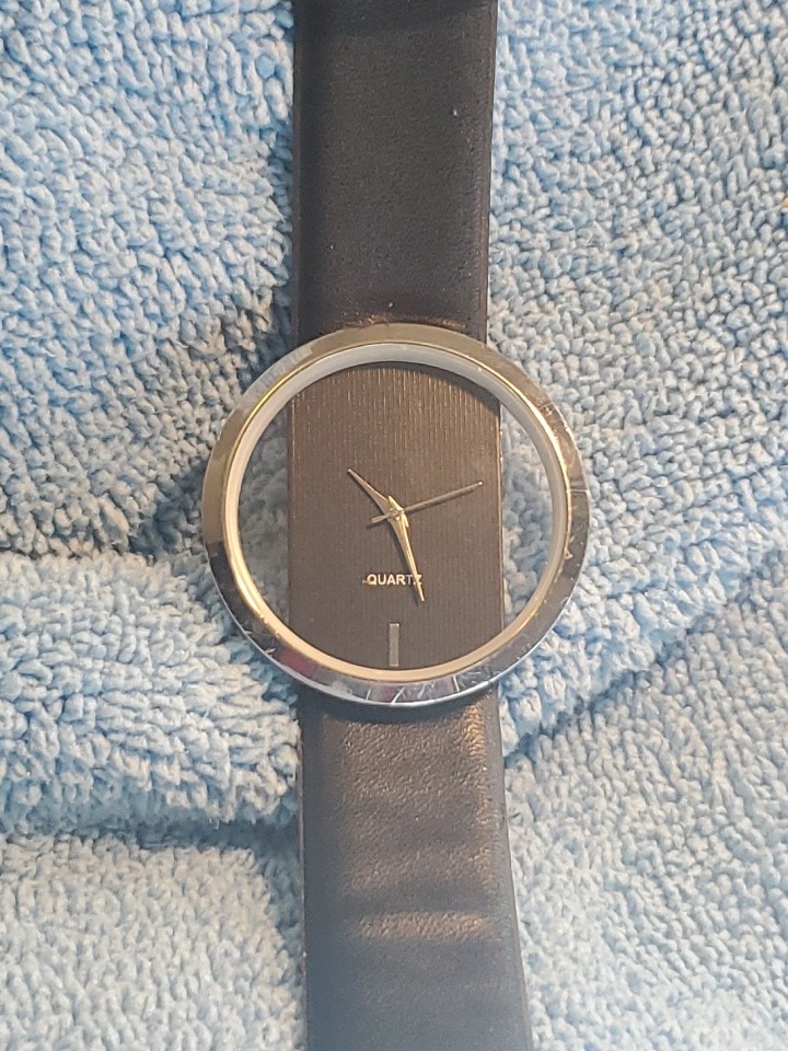 Vintage Ladies Watch Transparent Fashion Silver Tone Case Black Strap