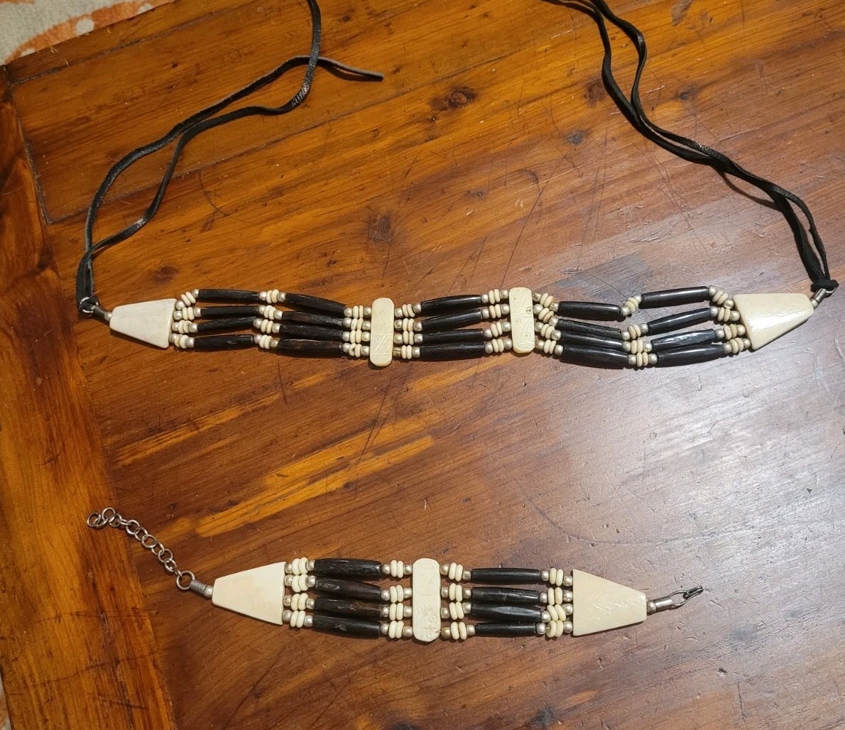 Southwestern Style Bone & Bead Choker Necklace Bracelet Set Leather Cord Boho