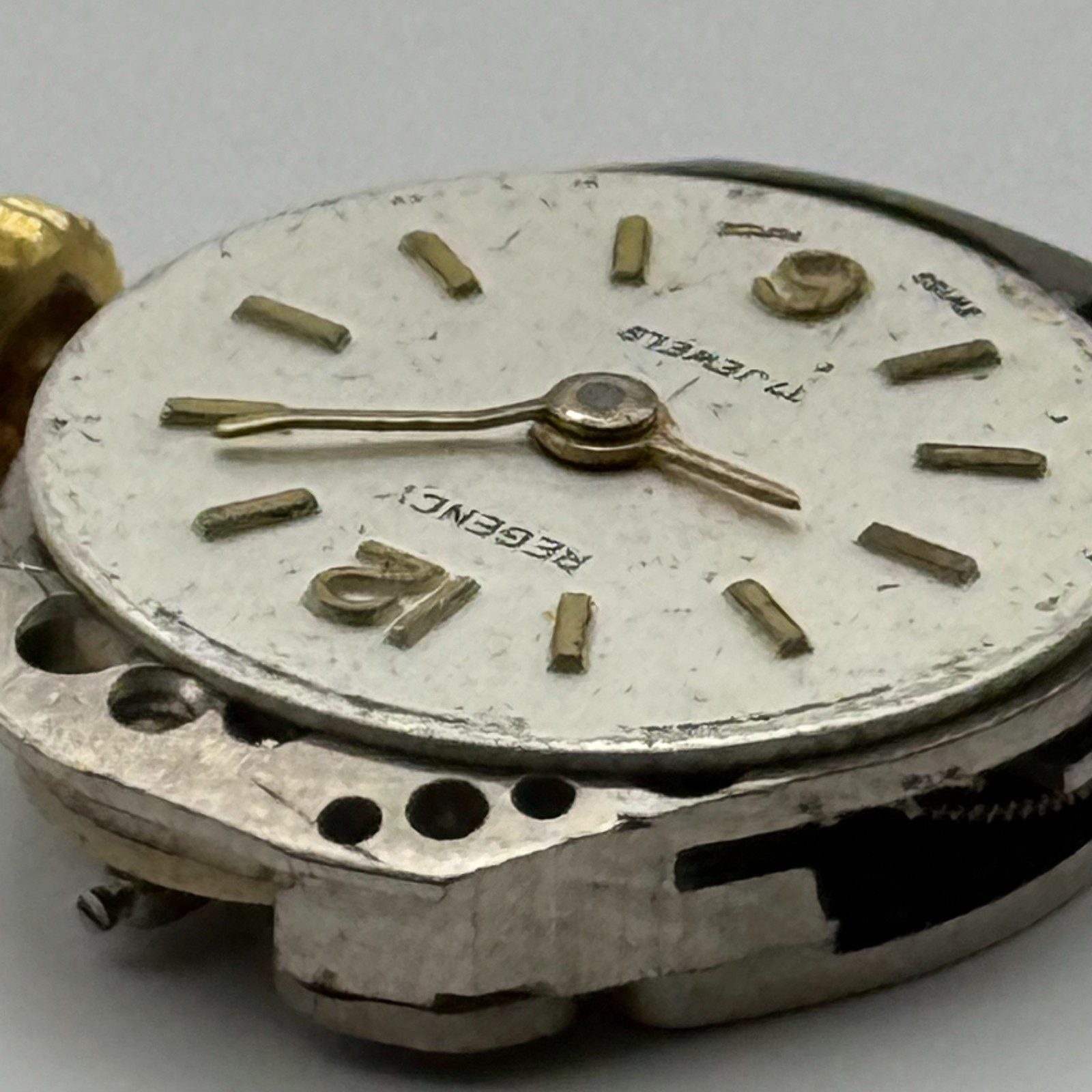 FHF 69-21 Watch Movement Regency Swiss 17 Jewels Manual Wind Parts Repair 15.3mm