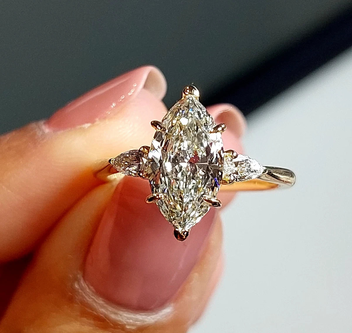 Marquise Cut IGI Certified Diamond Ring Lab Grown 1.8 Ct 14k Yellow Gold VVS E F