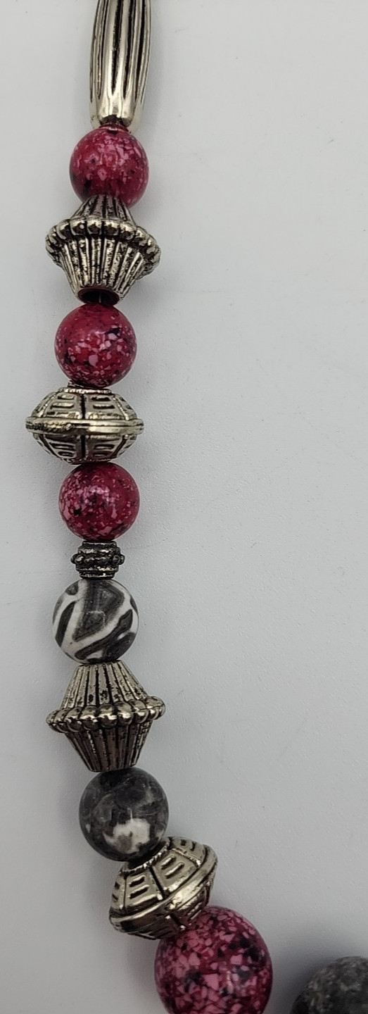 Necklace Artisan Handmade Agate & Silverplate 18″