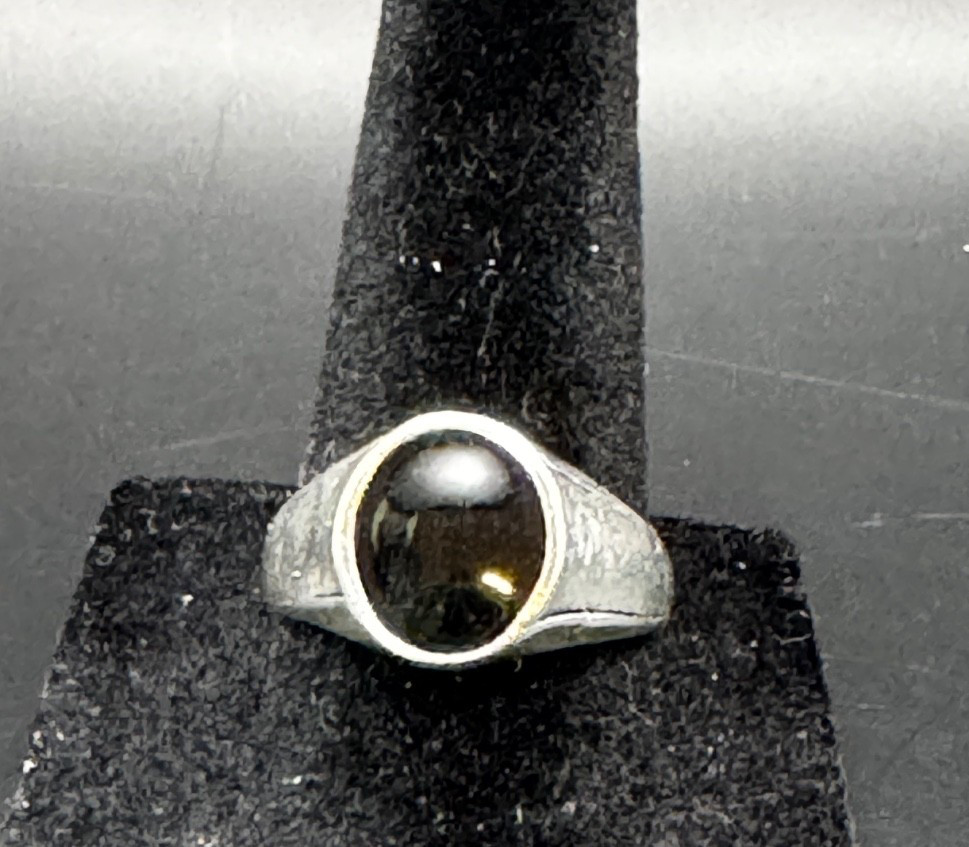 Vintage Black Onyx Cabochon Silver Tone Signet Ring Modernist Statement Size 8 P
