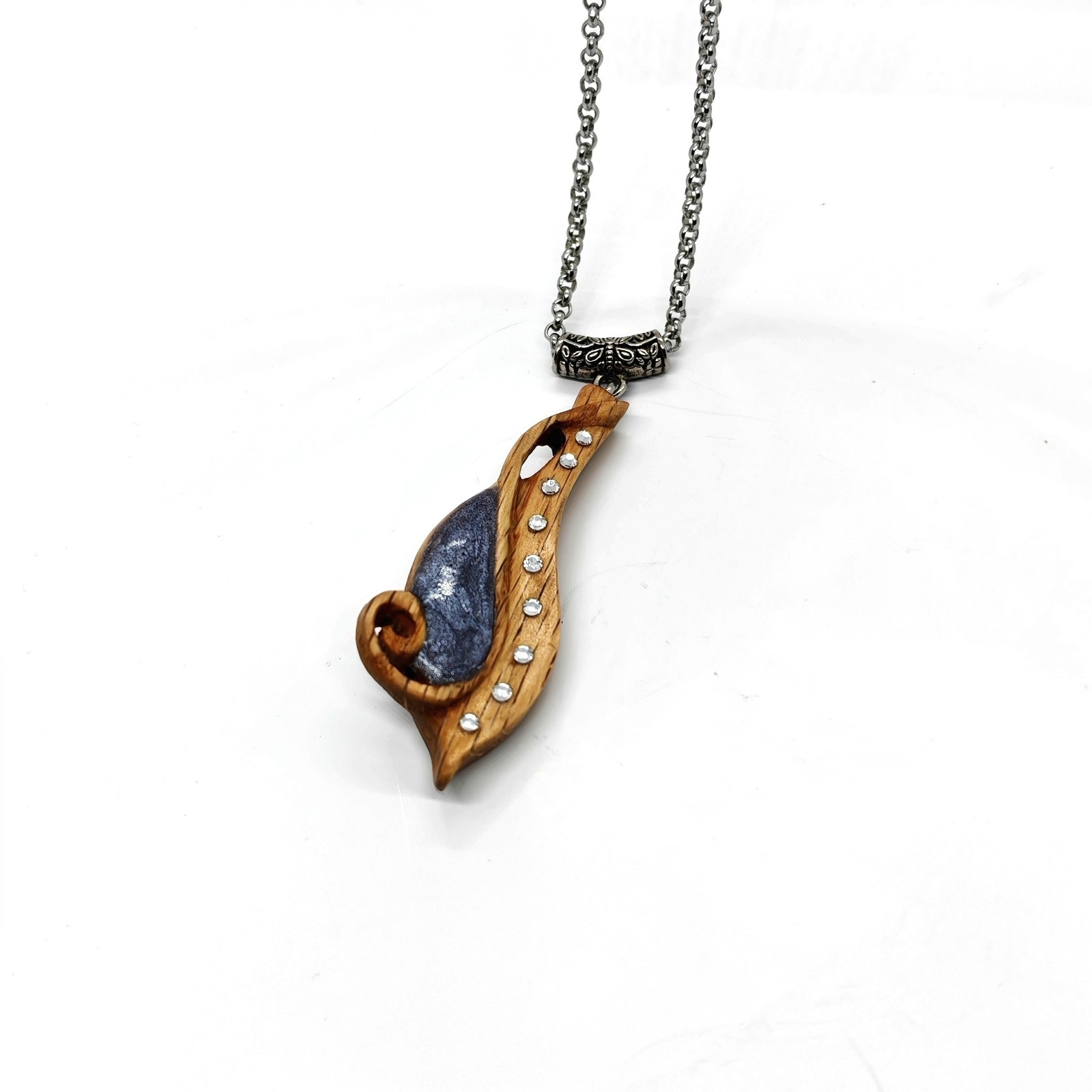 Handcarved Oak Wood Resin Musical Note Necklace Stainless Steel Chain Jewelry