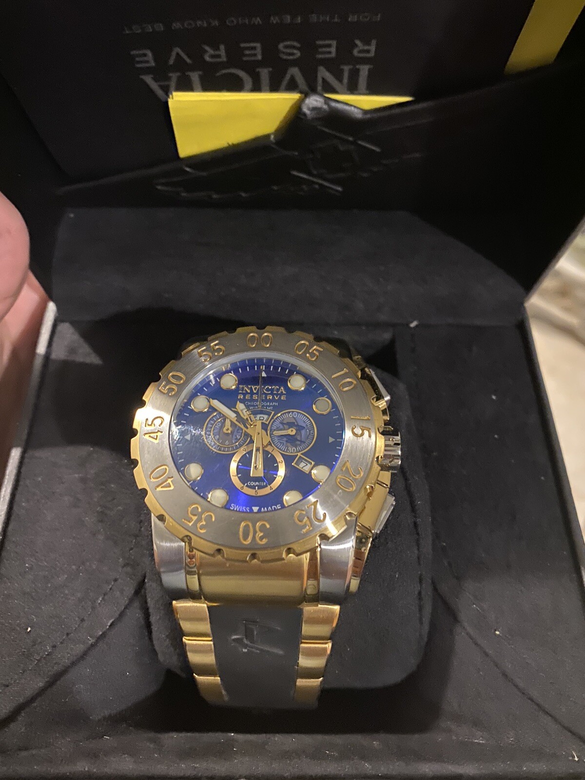 Invicta Leviathin Swiss Quartz Chrono Watch MODEL NO. 6658 Mens Wristwatch