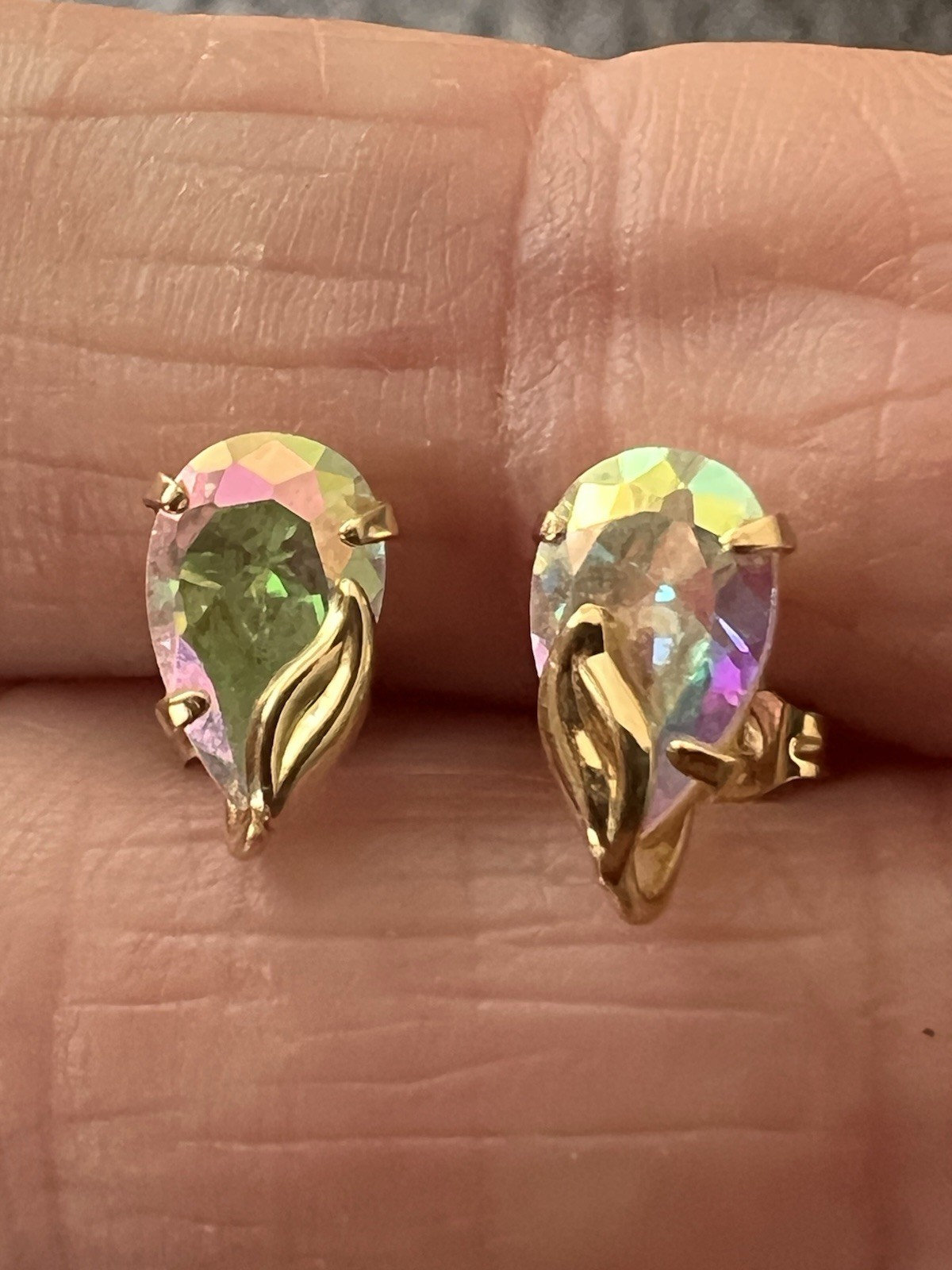 3 Pairs 14K Yellow Gold Dainty Earrings Lot Seashell Etched Hoops & AB Crystal