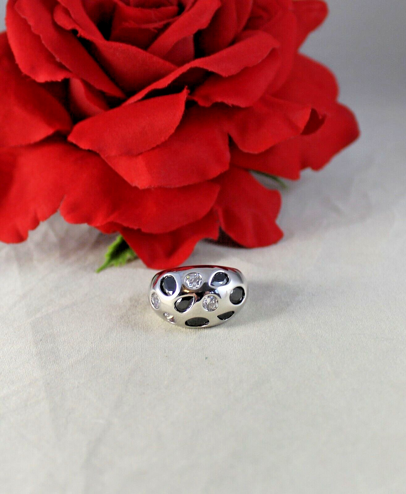 Sterling Silver 7.69g Sparkling Domed Ring Size 9 CAT RESCUE