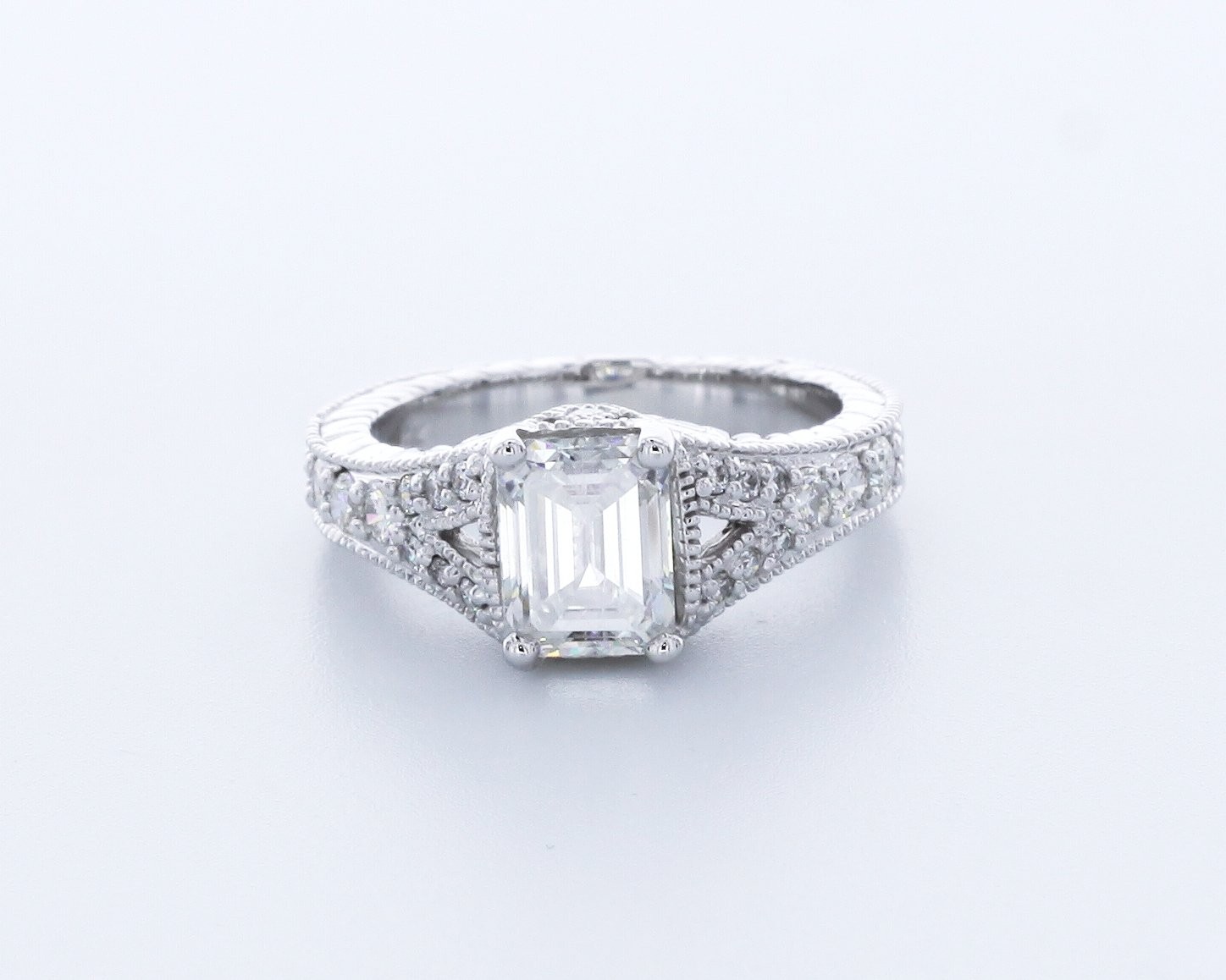 2.5CT Lab-Created Diamond E/VVS2 Very Good Emerald Cut 14K White Gold 4-Prong Se