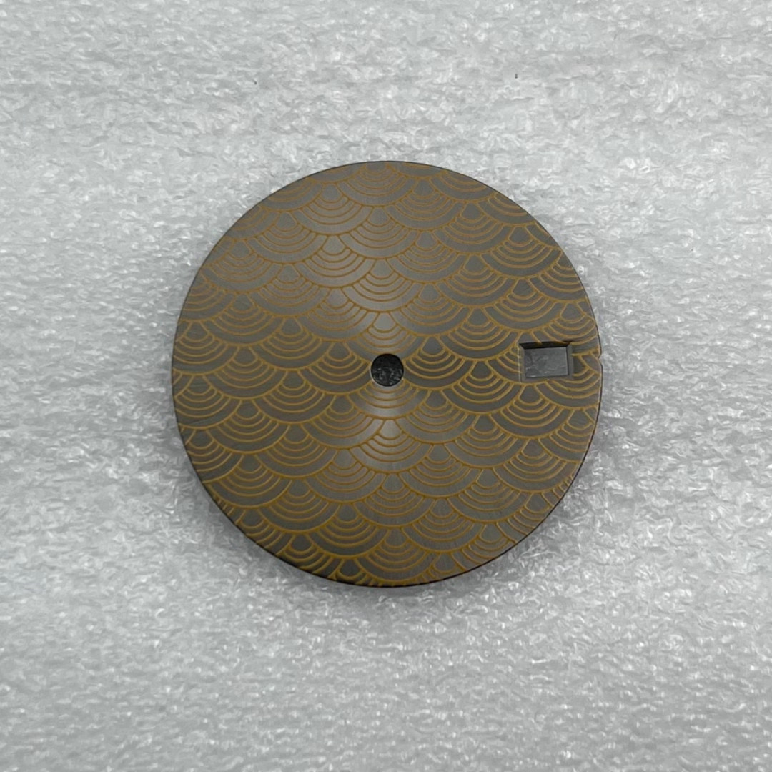 28.5mm Fish scale pattern Watch Dial No Lume For NH35 Movement Watch Accessories