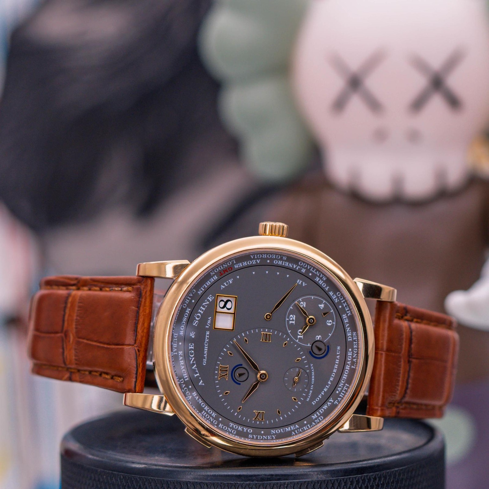 A. Lange & Söhne Lange 1 Time Zone 116.033