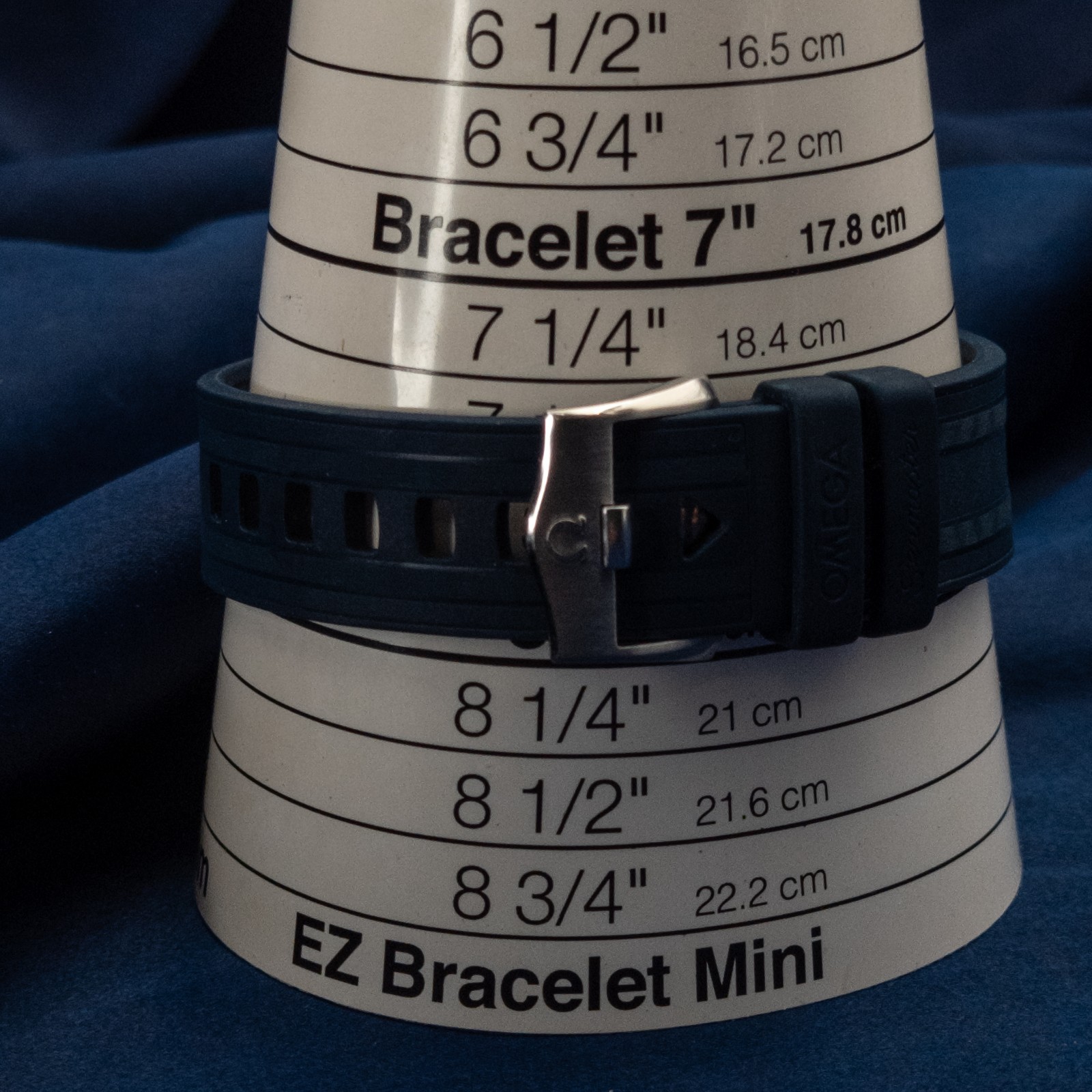 2024 OMEGA Seamaster Diver 300M Gray Wave 6xStraps 210.30.42.20.06.001 Full Set