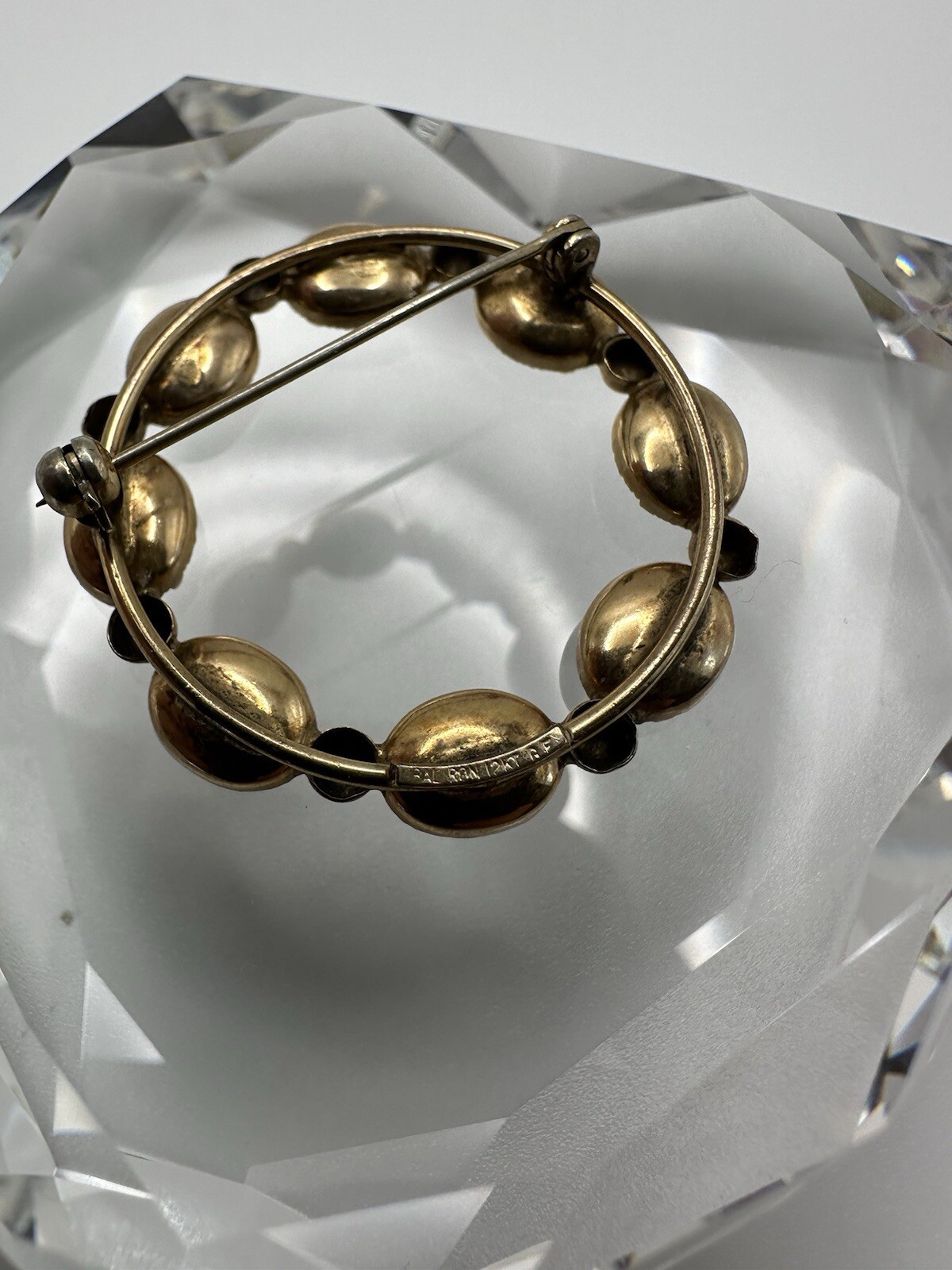 Vintage Bal Ron 12k GG Circle Onyx Brooch 3.6cm JB10