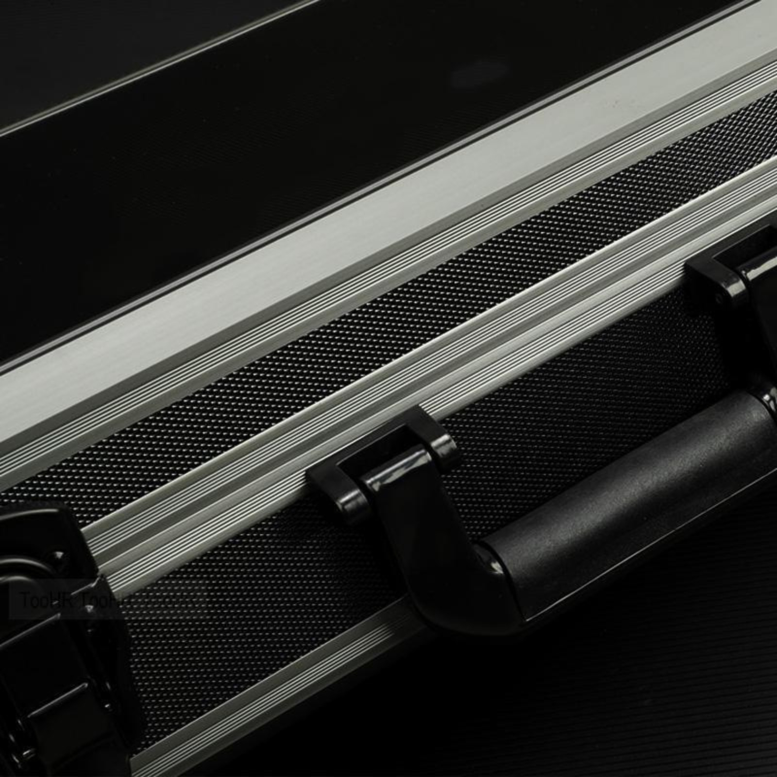 Watch Case for 24/18/10/5/1 Watches Collectors Display Aluminum Black Briefcase