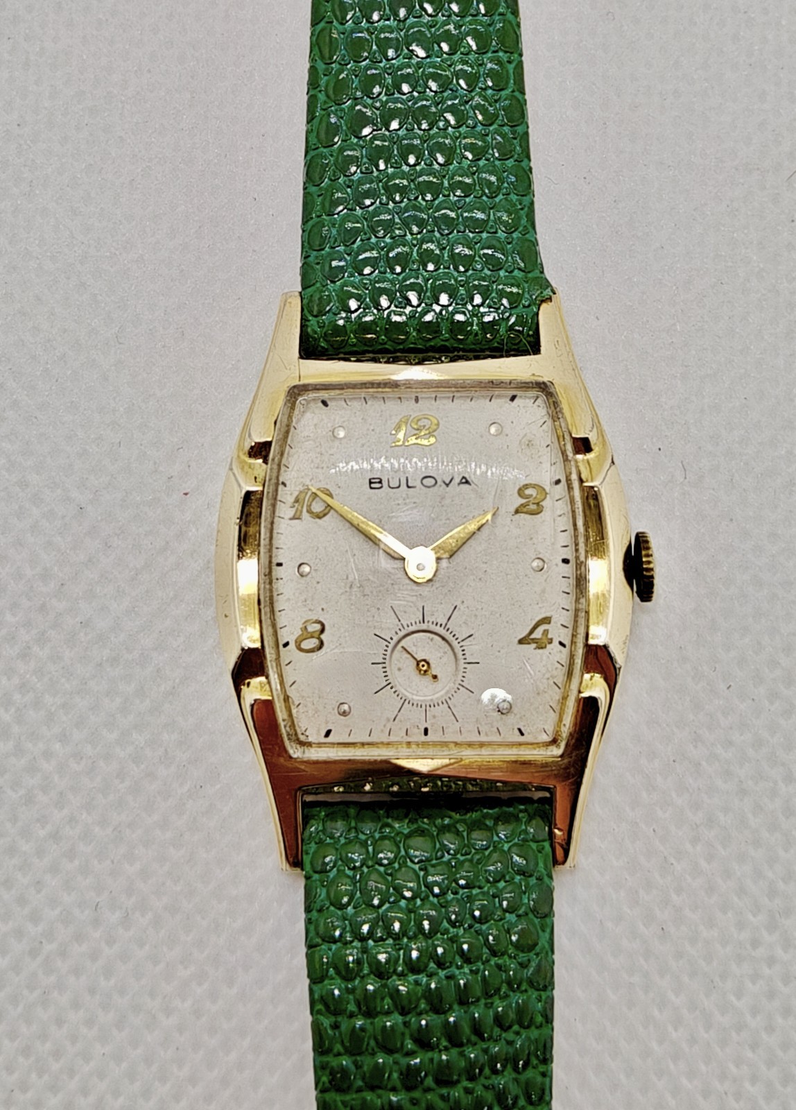 Vintage 1957 Bulova Gedney Men’s Tonneau Watch 11AC 17J Green Lizard Strap