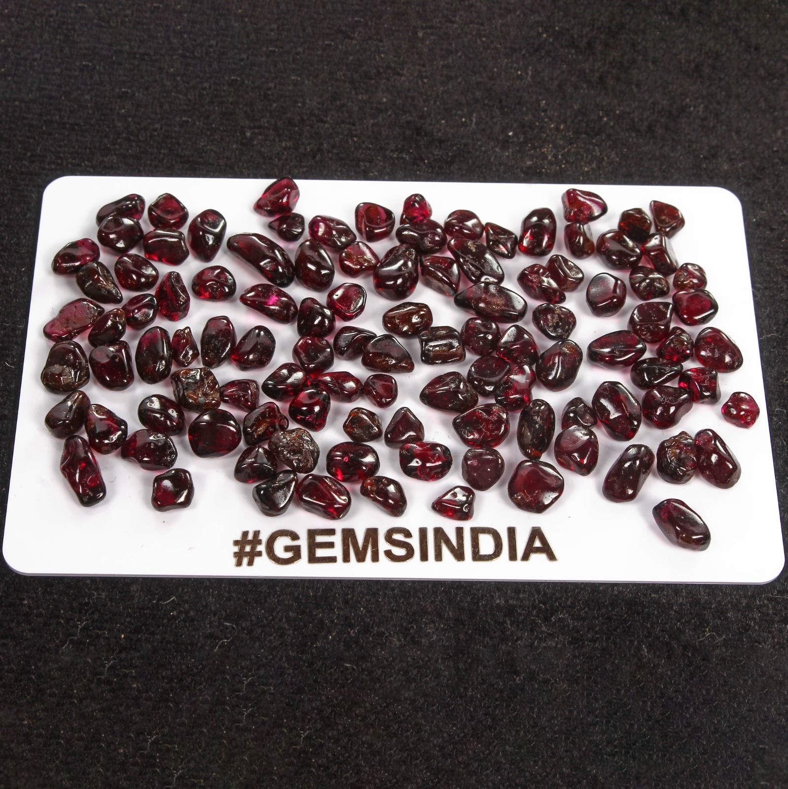 100Pcs Red Garnet Undrilled Polished Chip Gem uncut rough for aquarium craft-NW