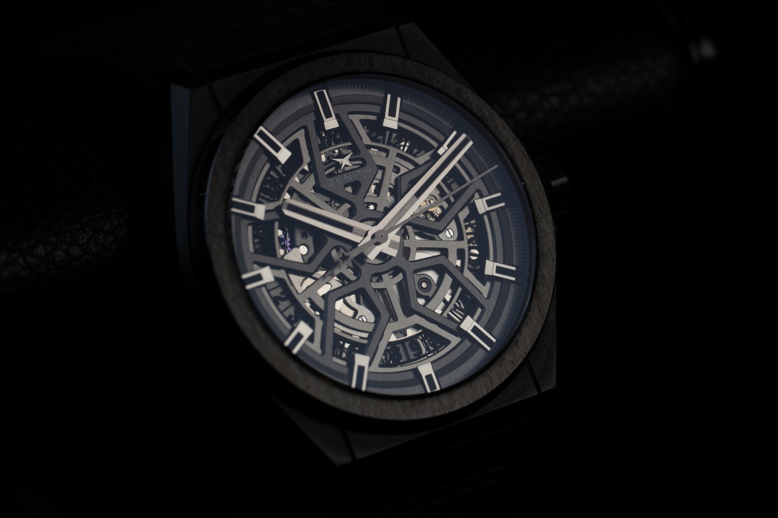 Zenith Defy Classic Black Ceramic Skeleton 49.9000.670/77.R782 – Complete