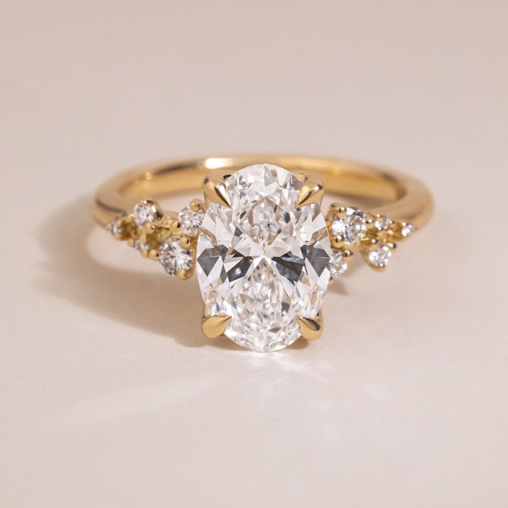 2 Carat Lab Grown Diamond Ring – E Color VVS2 (IGI Certified) with 0.2ct Accent