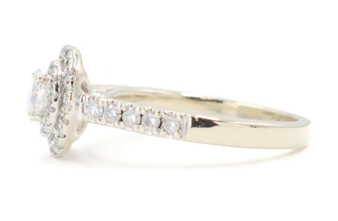 Double Halo 0.65 Ctw Oval & Round Diamond 14KT White Gold Engagement Ring 3.29g