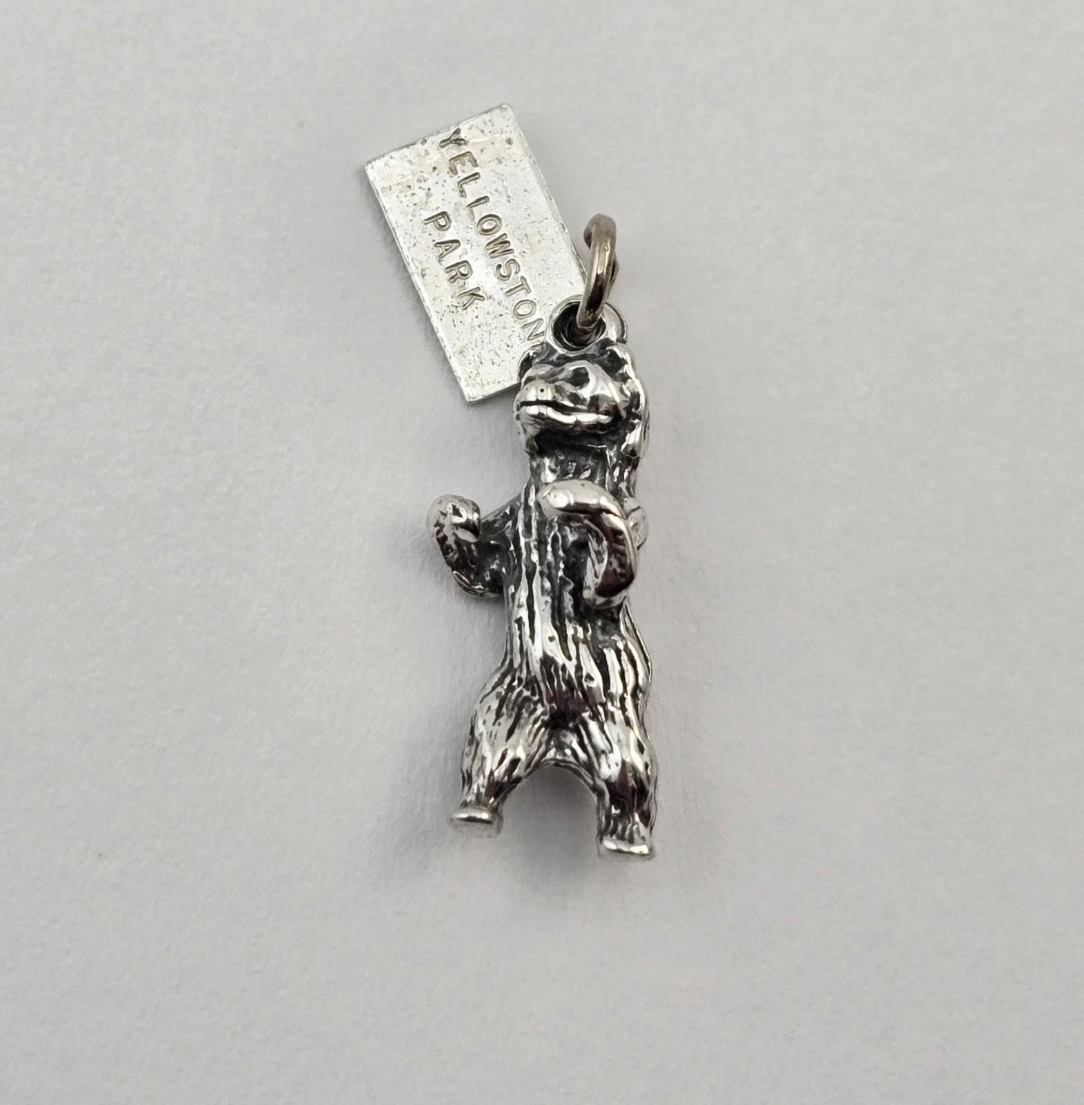 Vintage Yellowstone Park Bear Bell Sterling Silver Souvenir Charm Pendant – 3.0g