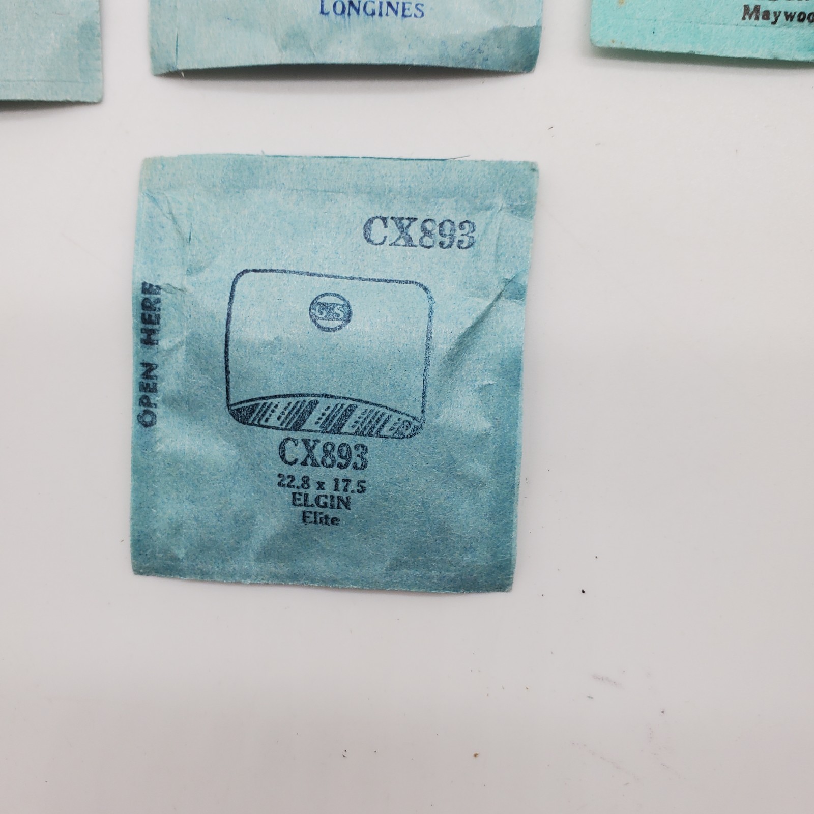 Lot of 50 G.S. Watch Crystals for Various Watch Maker NOS Various Sizes #28