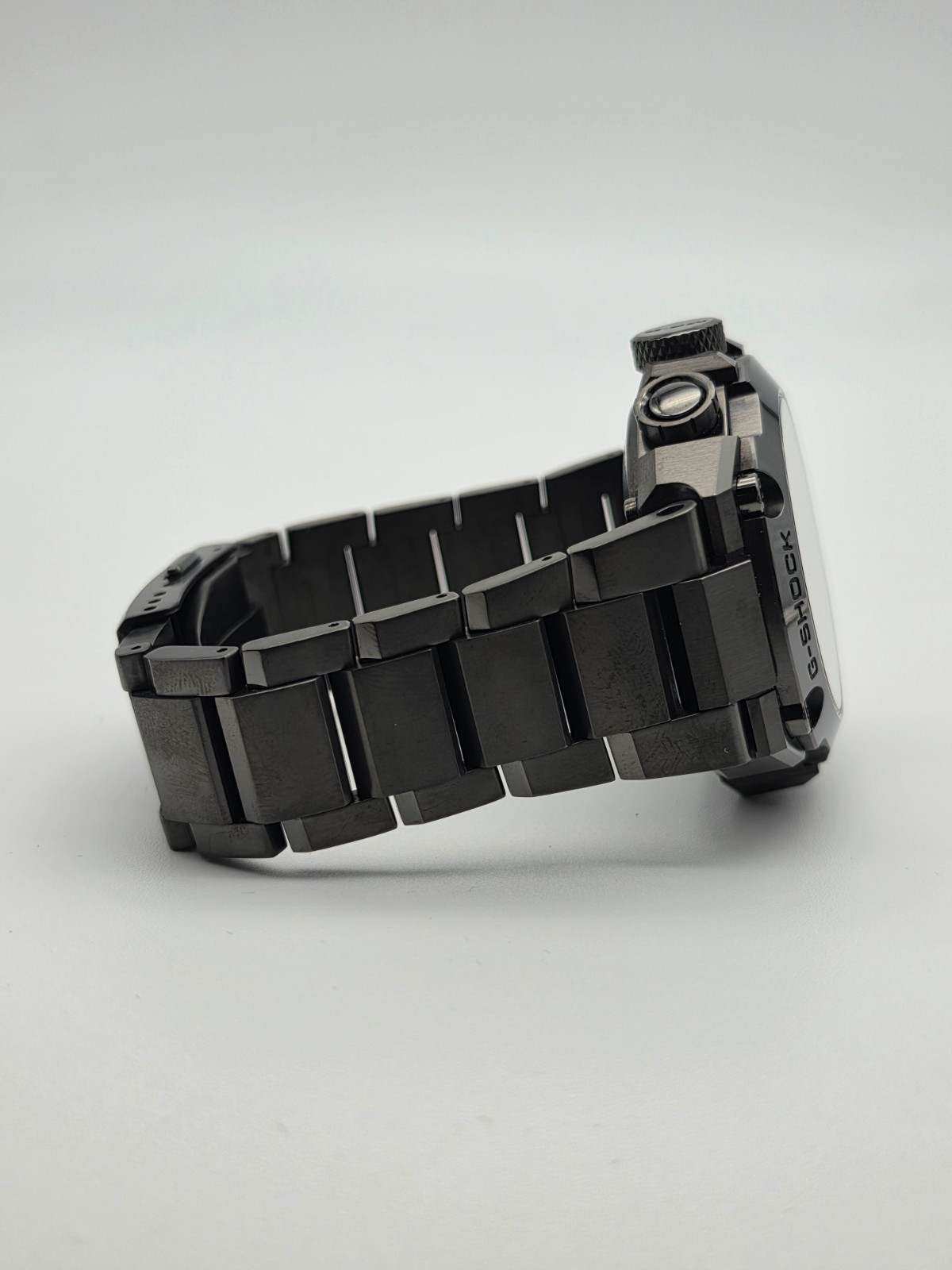 Casio G-Shock MR-G MRG-G2000CB-1AJR GPS Solar Titanium Box Papers
