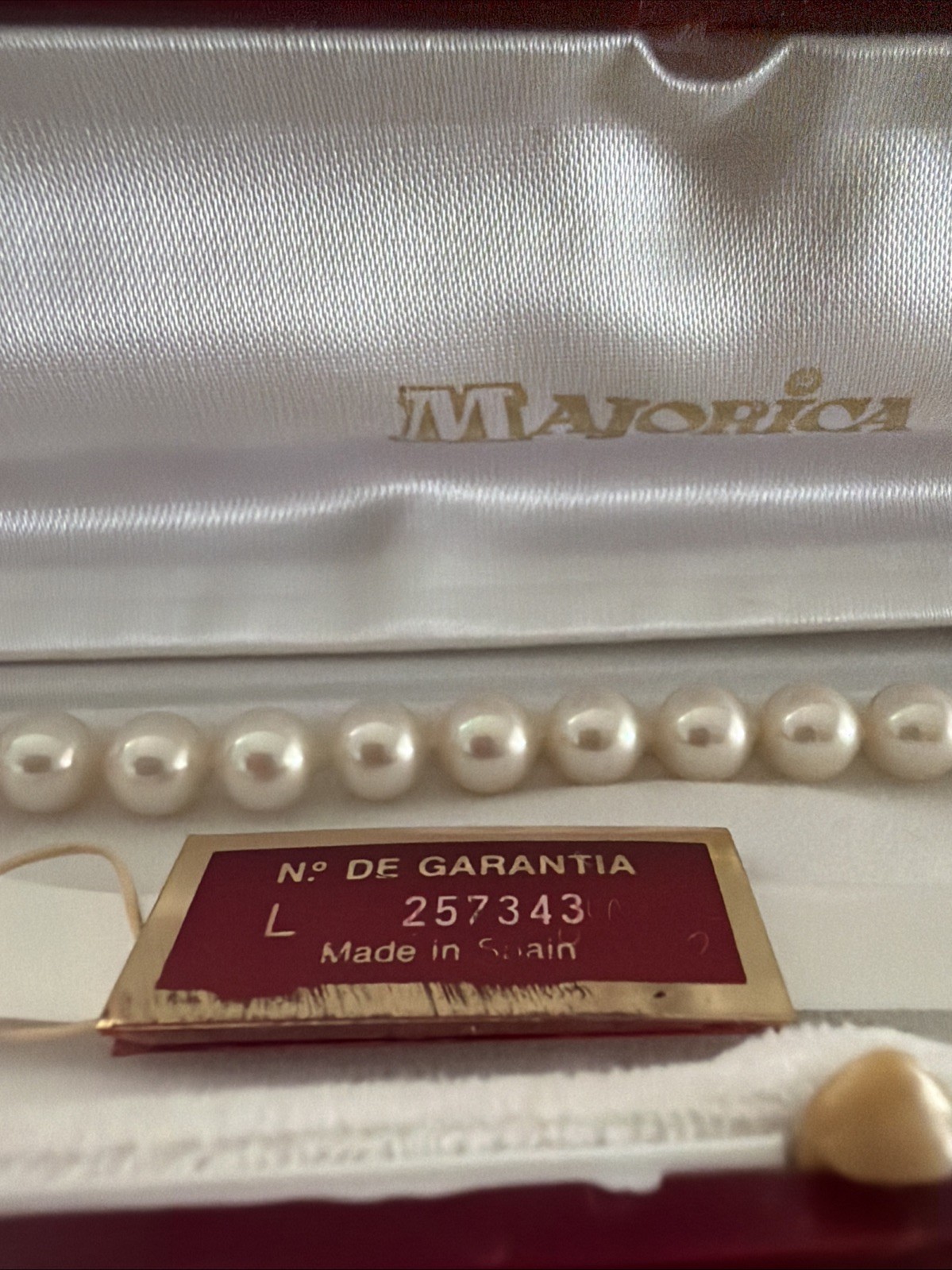 Majorica 7mm Pearl Bracelet with 925 Clasp and 10k Allegheny Ludlum Charm