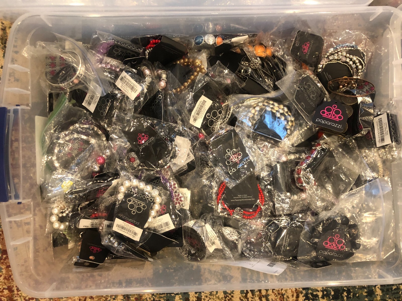 Paparazzi Jewelry – Lot of 100 – $90 (SEE DETAILS BELOW)