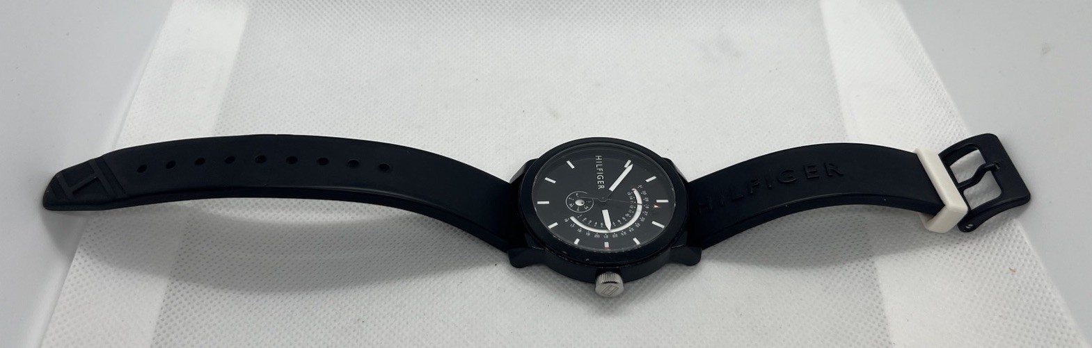 🌑🌑Luxury Unique Tommy Hilfiger Denim Fully Black Men’s Watch Day/Date🌑🌑
