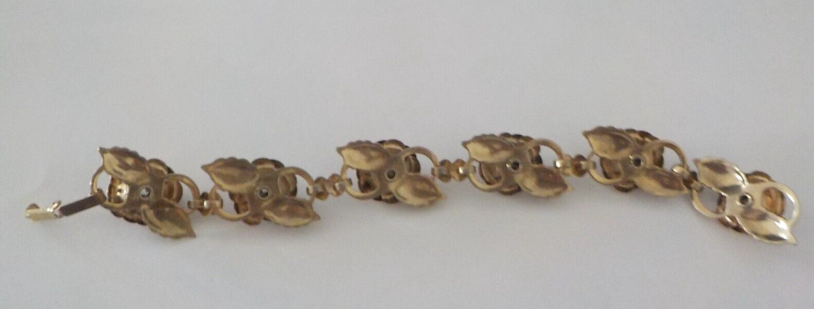 Vintage 1960’s Pink Rose Gold Bracelet 7″
