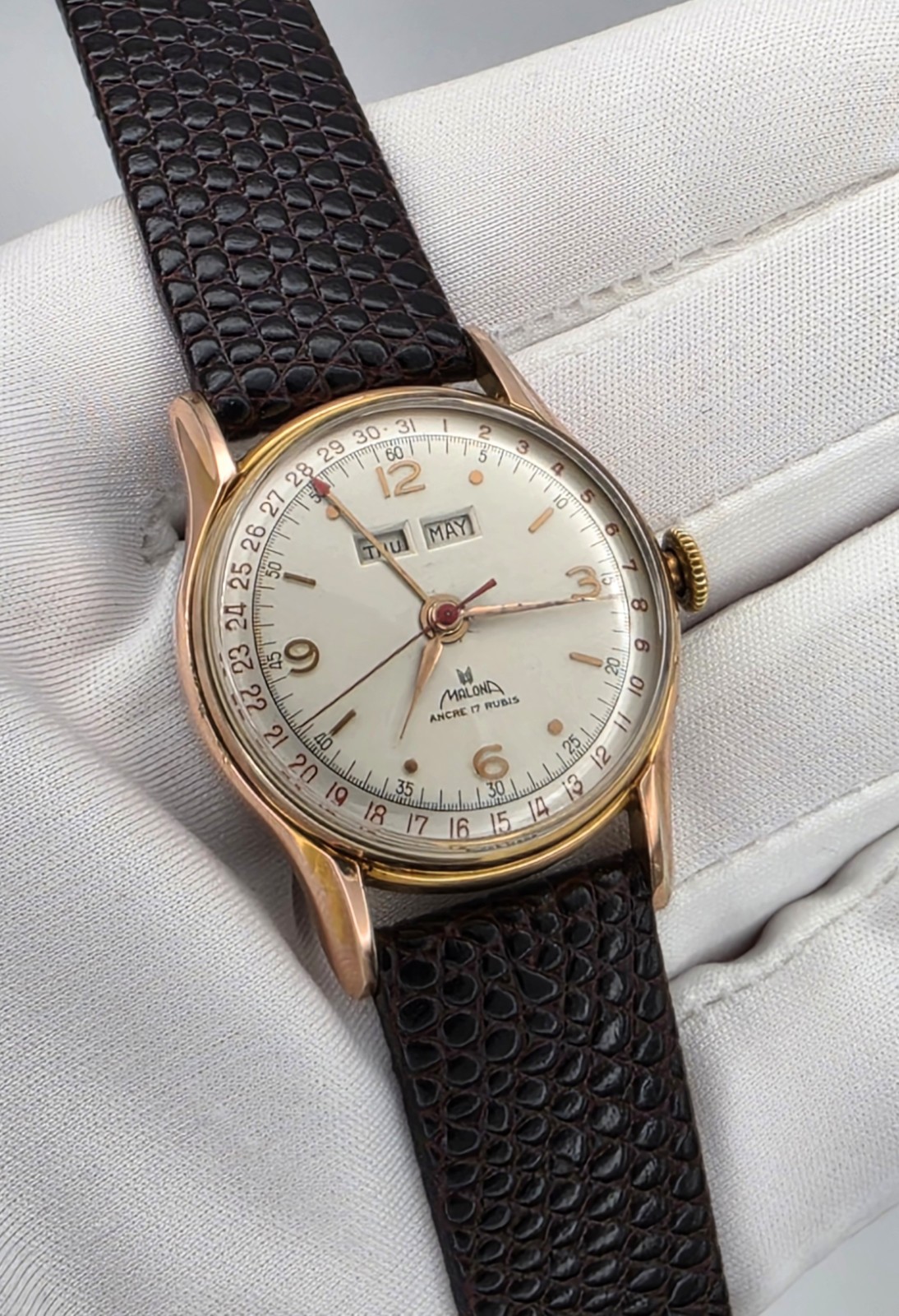 Vintage Swiss Triple Calendar Manual Wind Watch Malona 17J 40’s excellent