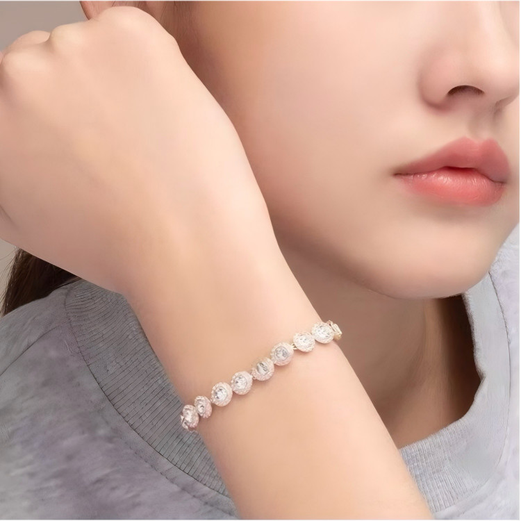 Swarovski Una Angelic Necklace, Bracelet, and Earrings Combined set