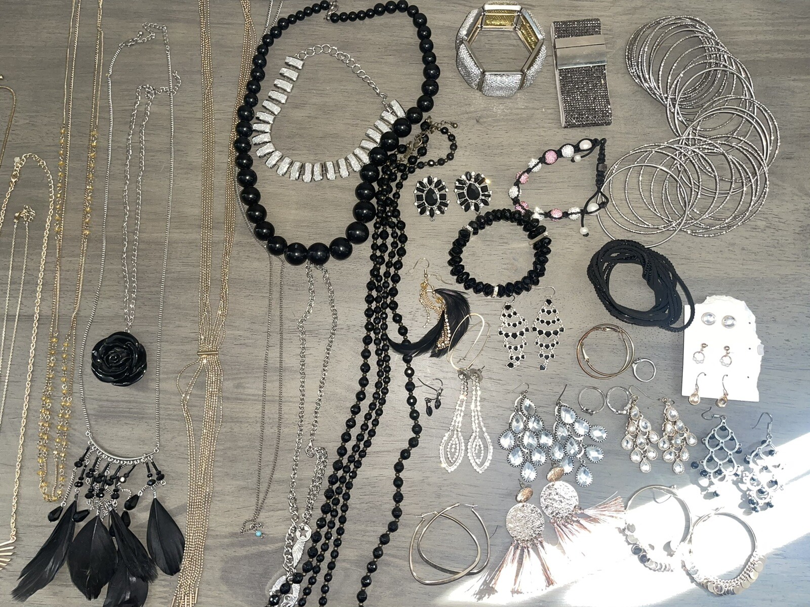 Massive 79 Piece Jewelry Lot Necklace Ring Bracelet Earrings Silver Gold Heart