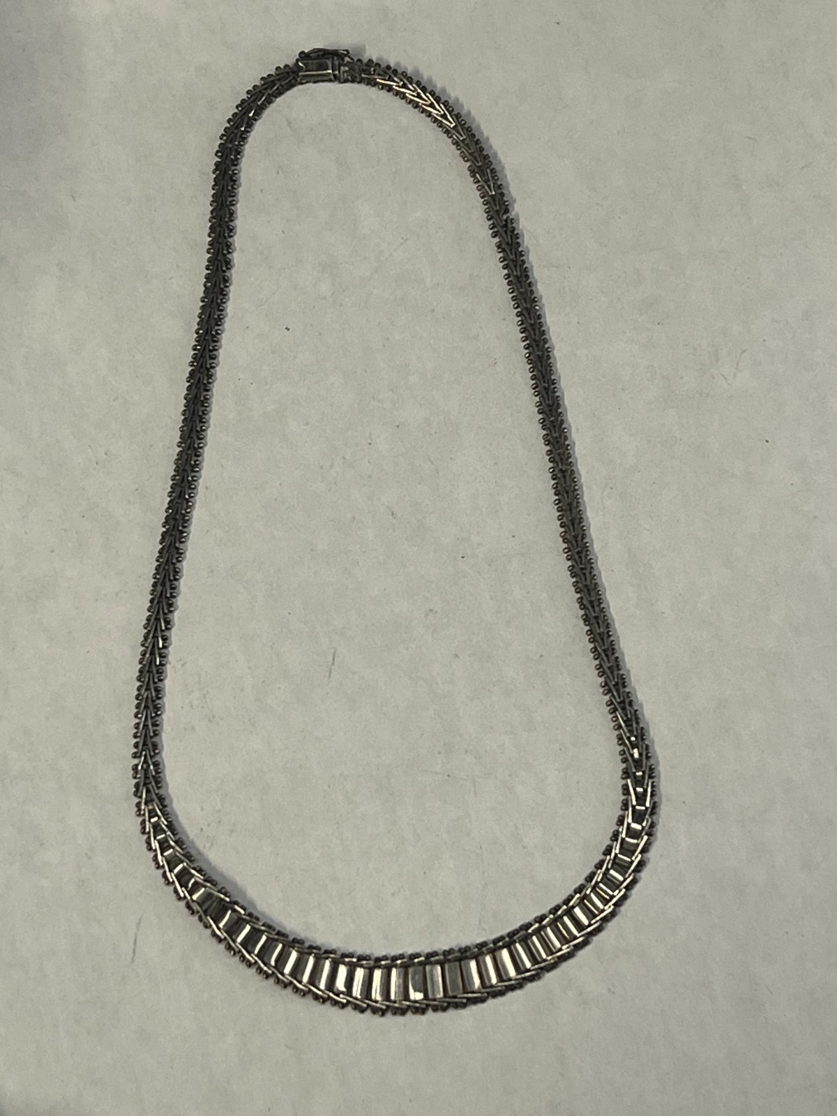 VTG Sterling Silver Victorian Book Chain Necklace 17.75″ Length 22.4 grams Italy