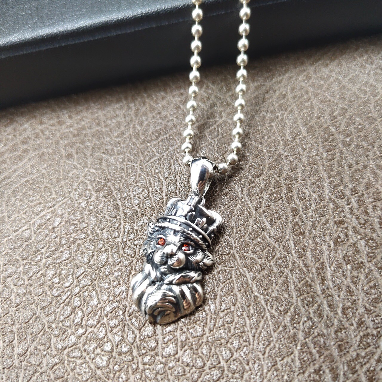 S925 Sterling Silver ROYAL CAT King Pendant Crown Red Eyes Gothic Thai Solid