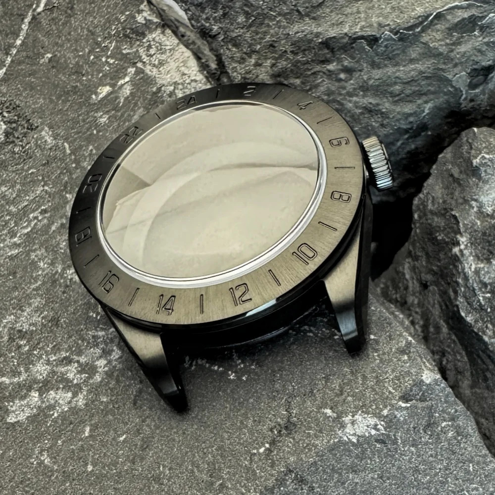 40mm Dive Watch Case PVD Black Finish Sapphire Crystal For NH34 NH35 NH36