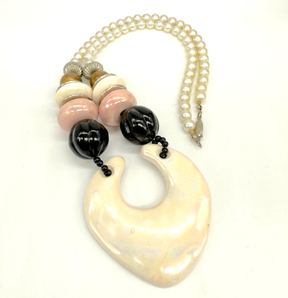 Vintage Necklace Chunky Acrylic Pink Black Cream Iridescent Pendant