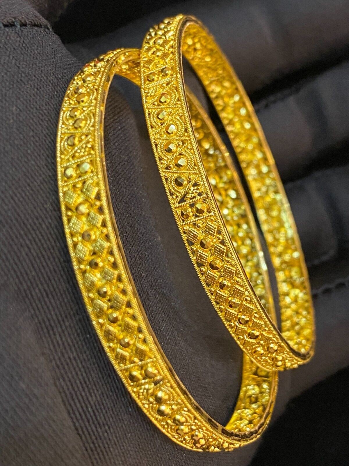 Classy Dubai Handmade 6.40MM Bangles Bracelet In 916 Solid 22K Yellow Gold