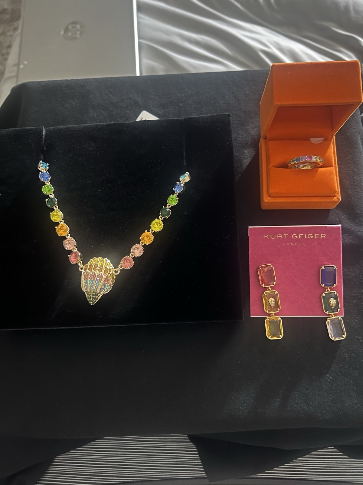 KURT GEIGER LONDON RAINBOW Band W/ BE KIND ENGRAVING COCKTAIL RING SIZE 7