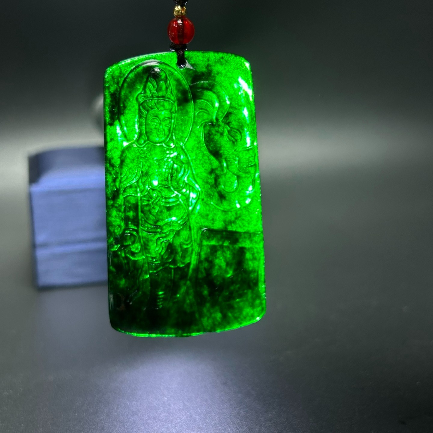 Natural ice green Burmese Jade Jadeite Carved Kwan-yin lucky Pendant&Necklaces