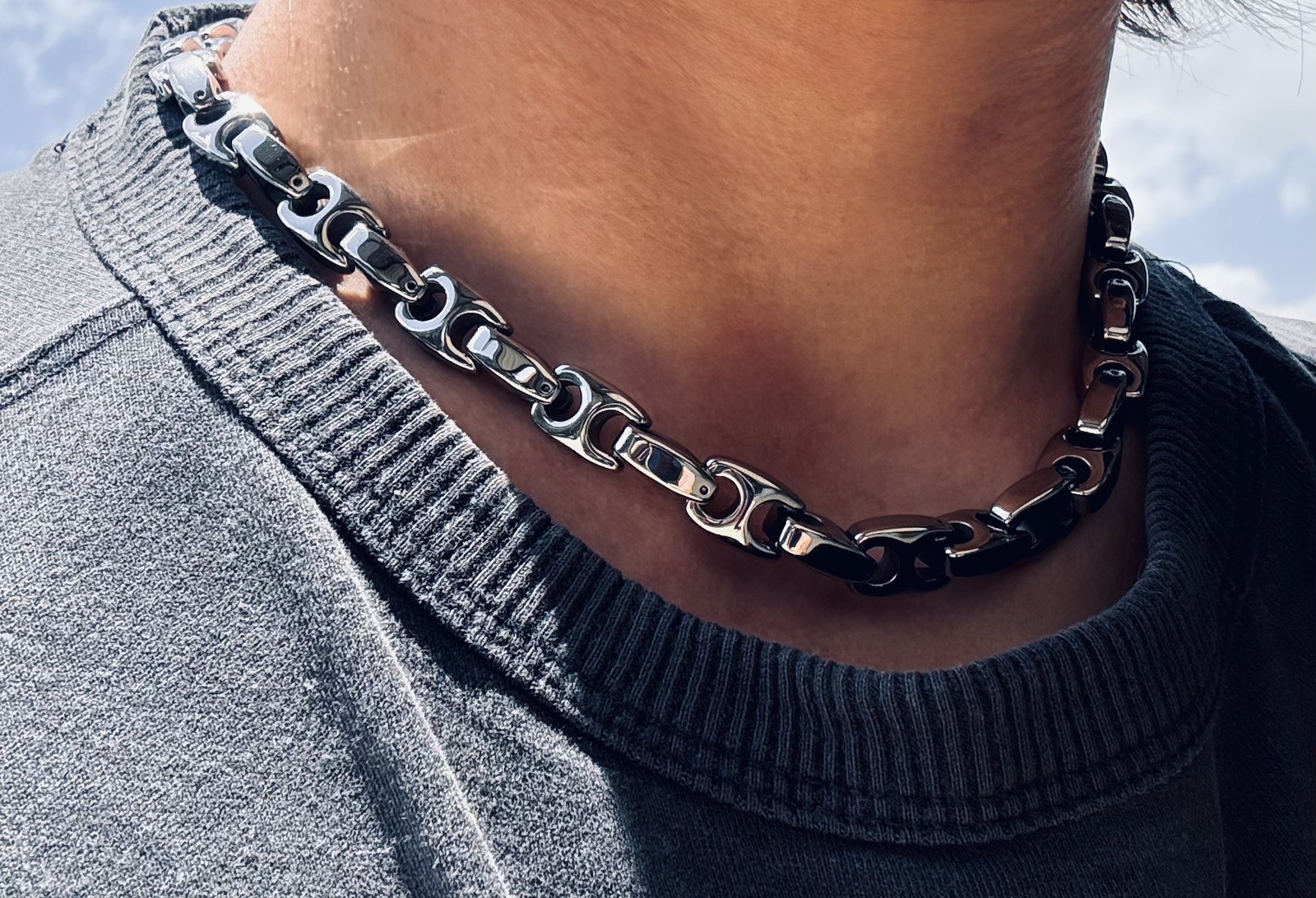 Genuine Tungsten Carbide Chain Necklace 18 in, 9.5 mm – Heavy and Strong