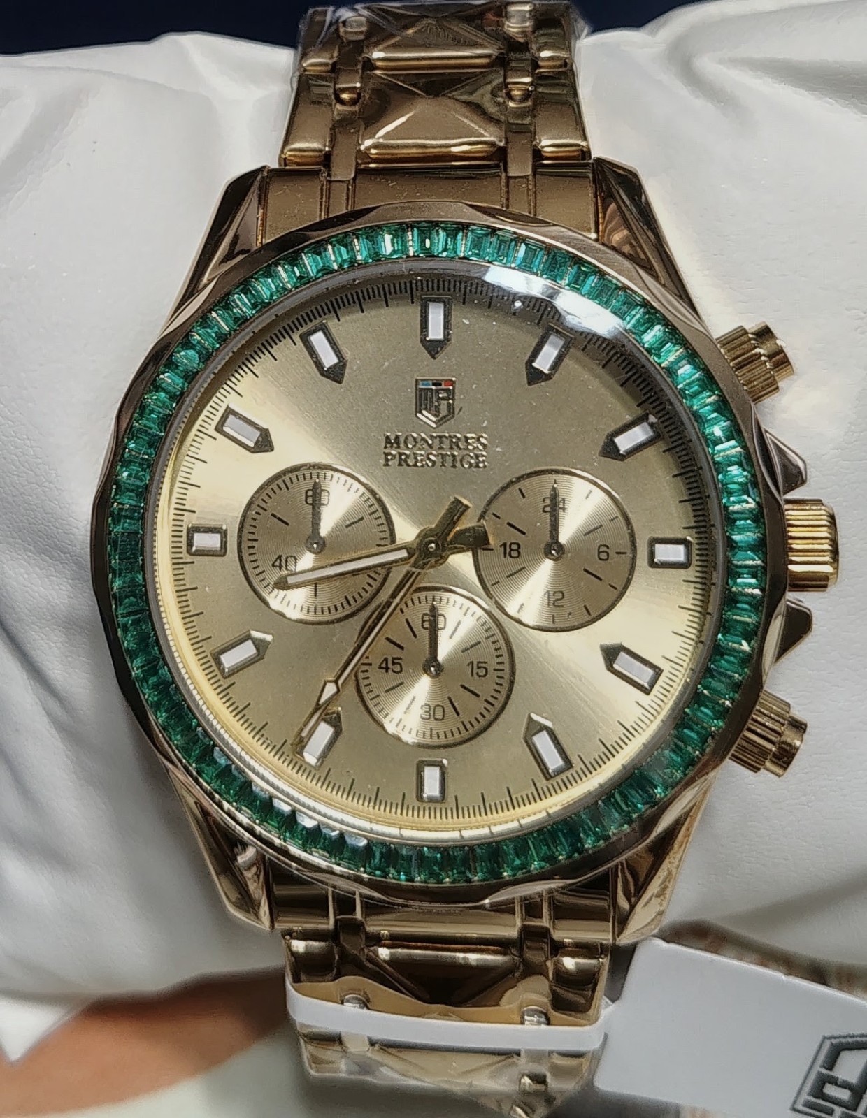 Montres Prestige by Invicta MPW-0340 45mm Gold Dial Green Bezel Crystal New