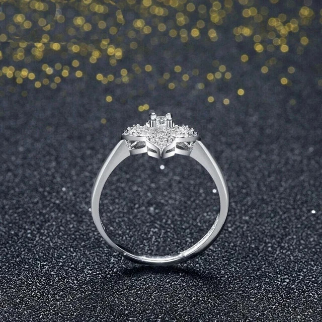 Flower Women’s Ring 1.90ct Round Cut 14k White Gold Plated Lab Grown Diamond