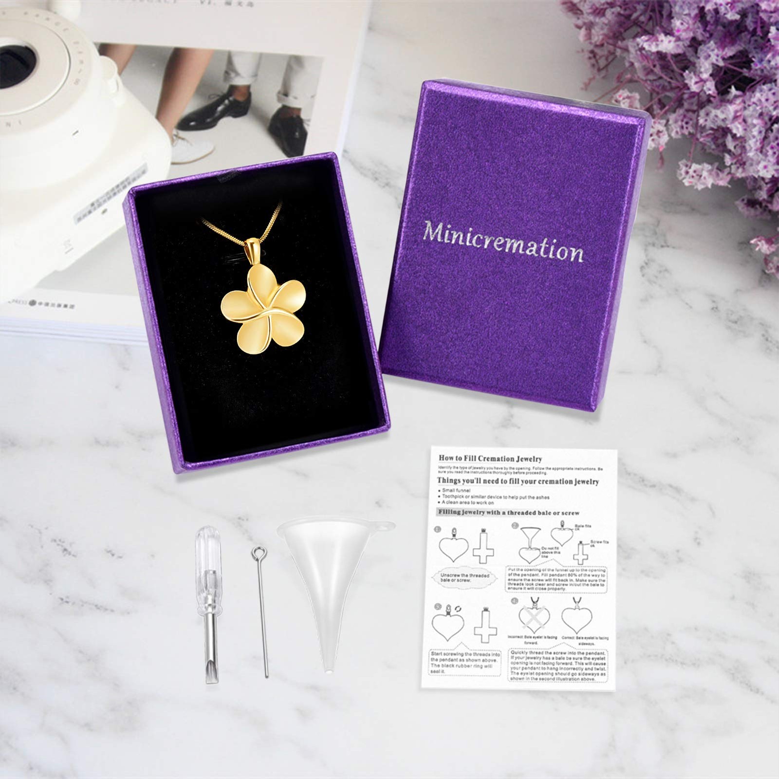 Flower Cremation Ashes Jewelry Cremation Necklace Memorial Locket for Ashes K…