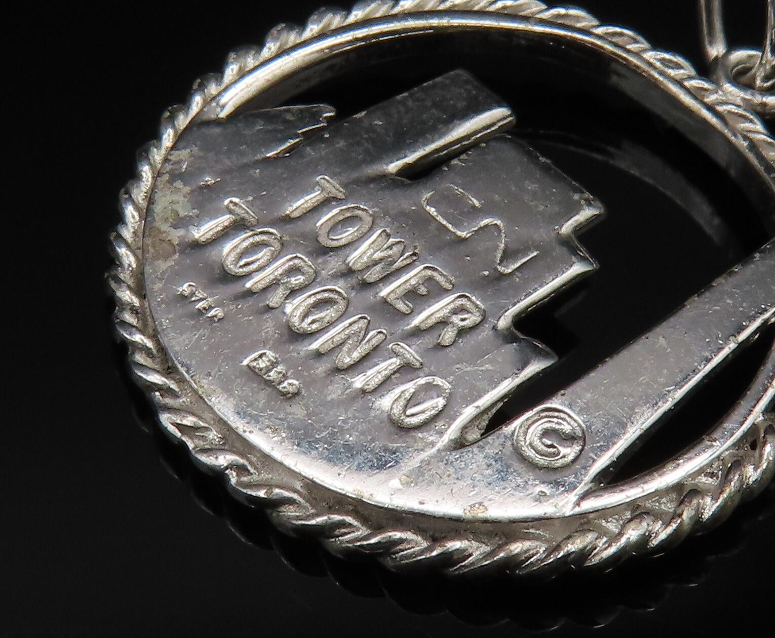 925 Sterling Silver Vintage CN Tower Toronto Souvenir Pendant PT20546