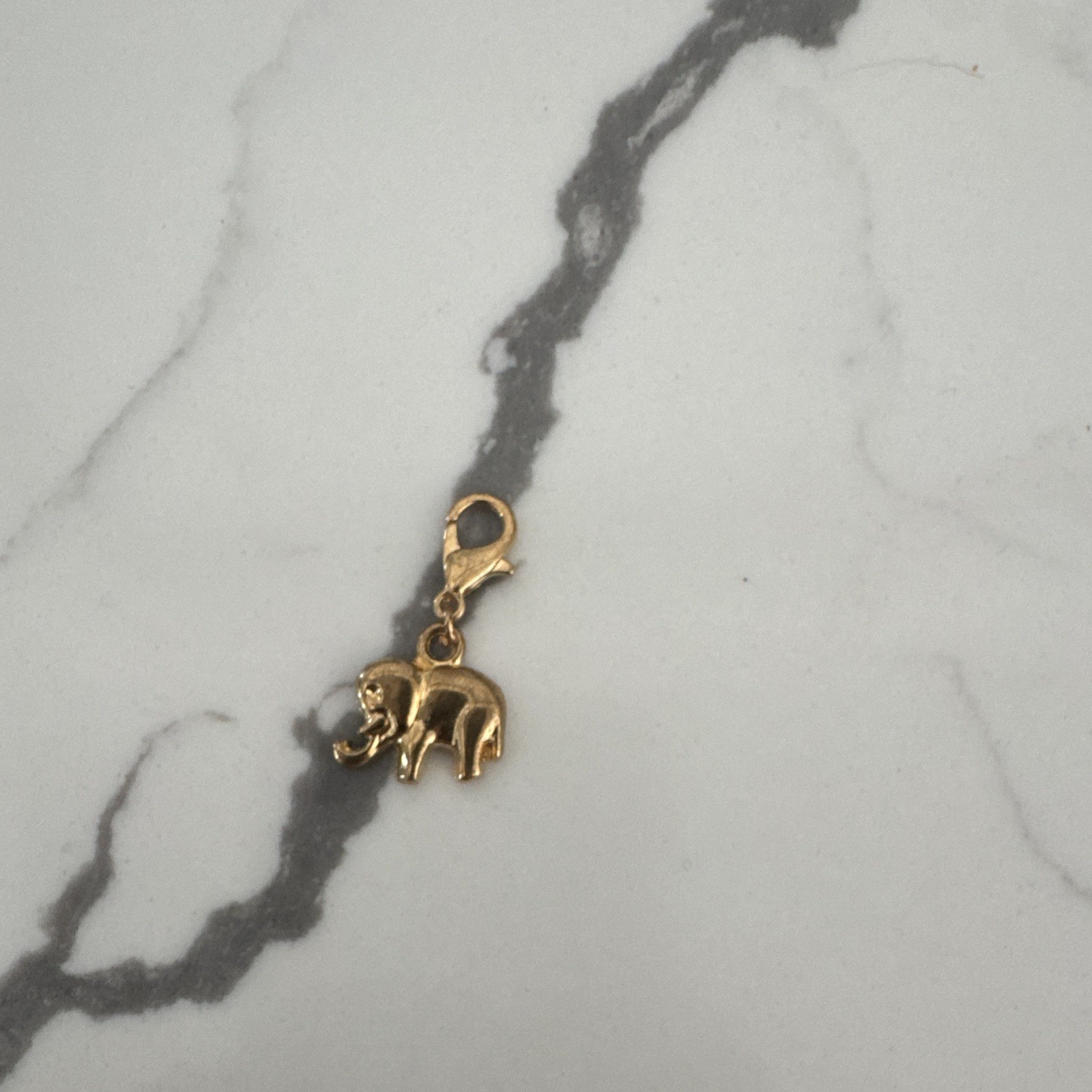 gold tone elephant dangle charm lobster clasp animals & insects
