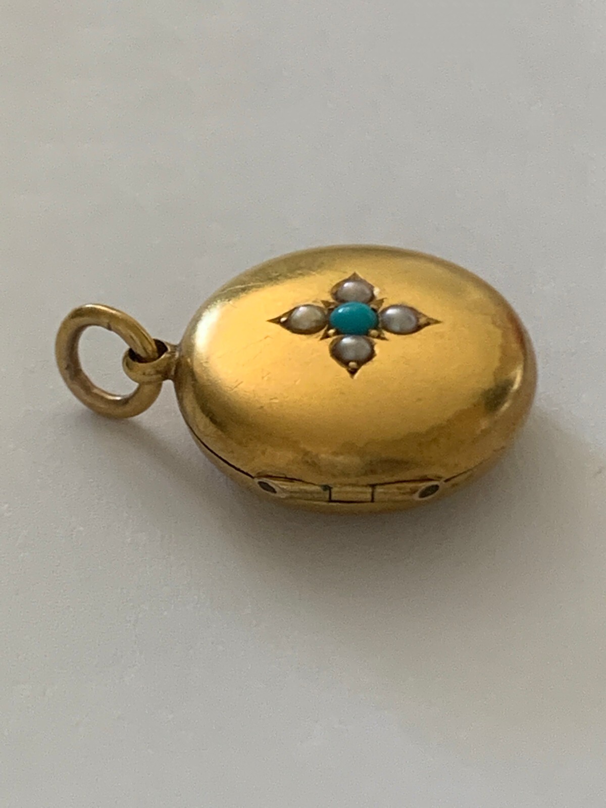15ct / 15k Gold Locket