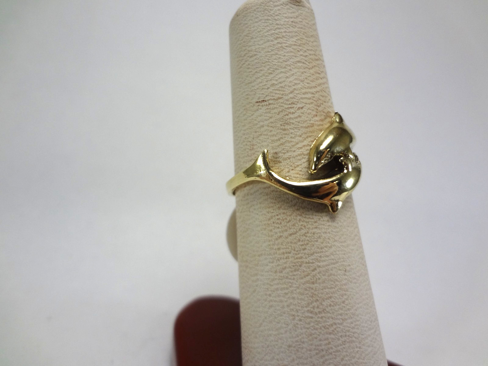 10K SOLID GOLD – TWIN DOLPHIN WRAP RING – 2.52 GRAMS – SIZE 7.25 – G08