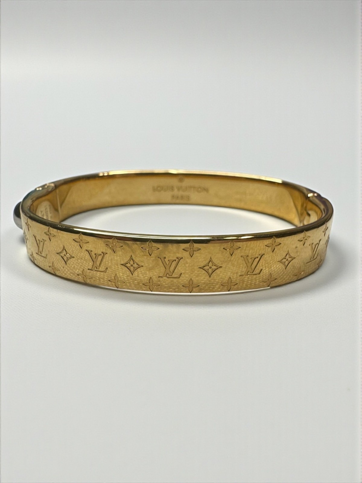 Louis Vuitton Nanogram Monogram Bangle Bracelet M00251 LE4264 Gold Tone