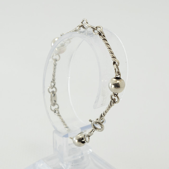 Silver bracelet 16 cm with beads and twisted links