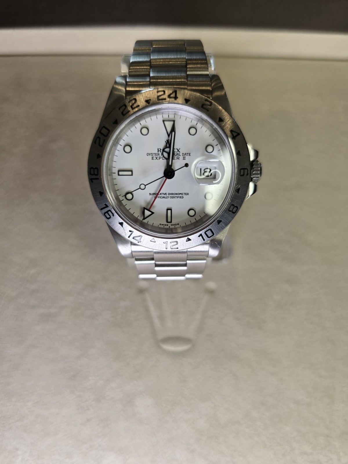 Rolex Explorer II Polar White 40mm – 16570 K Serial Stainless Steel