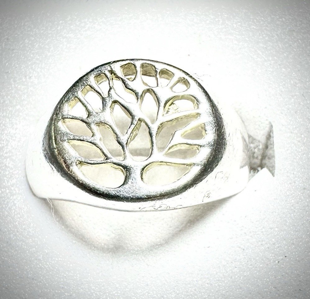 Stamped Sterling Silver .925 Tree of Life Round Signet Band Ring • Size 7